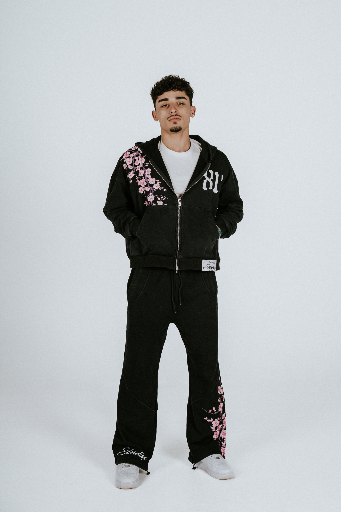 BLOSSOM SWEATPANT
